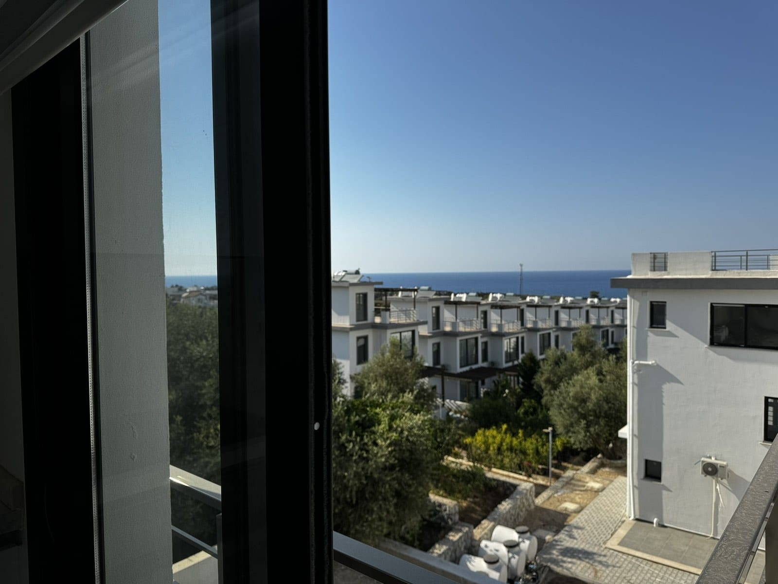 Фото Yeni Bogazici, 8