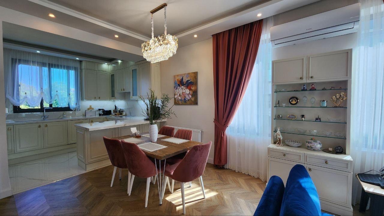 Фото Alsancak, 3