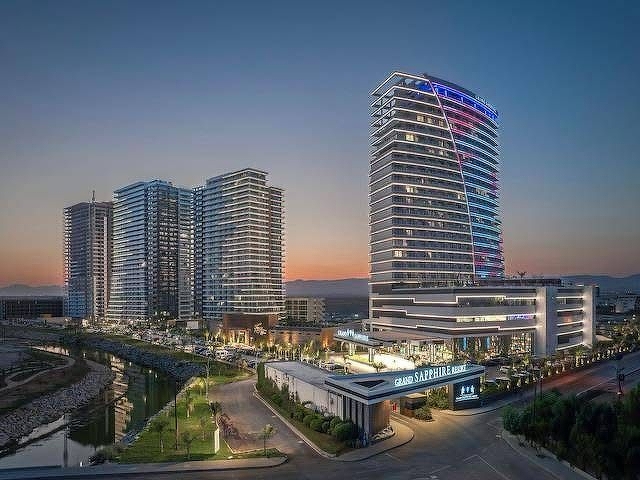 Фото Grand Sapphire, 2