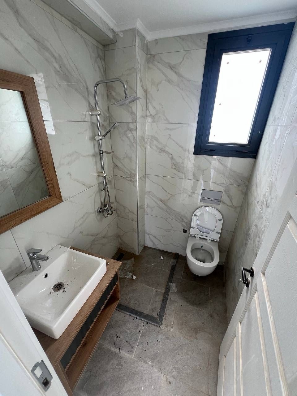 Фото Alsancak, 17