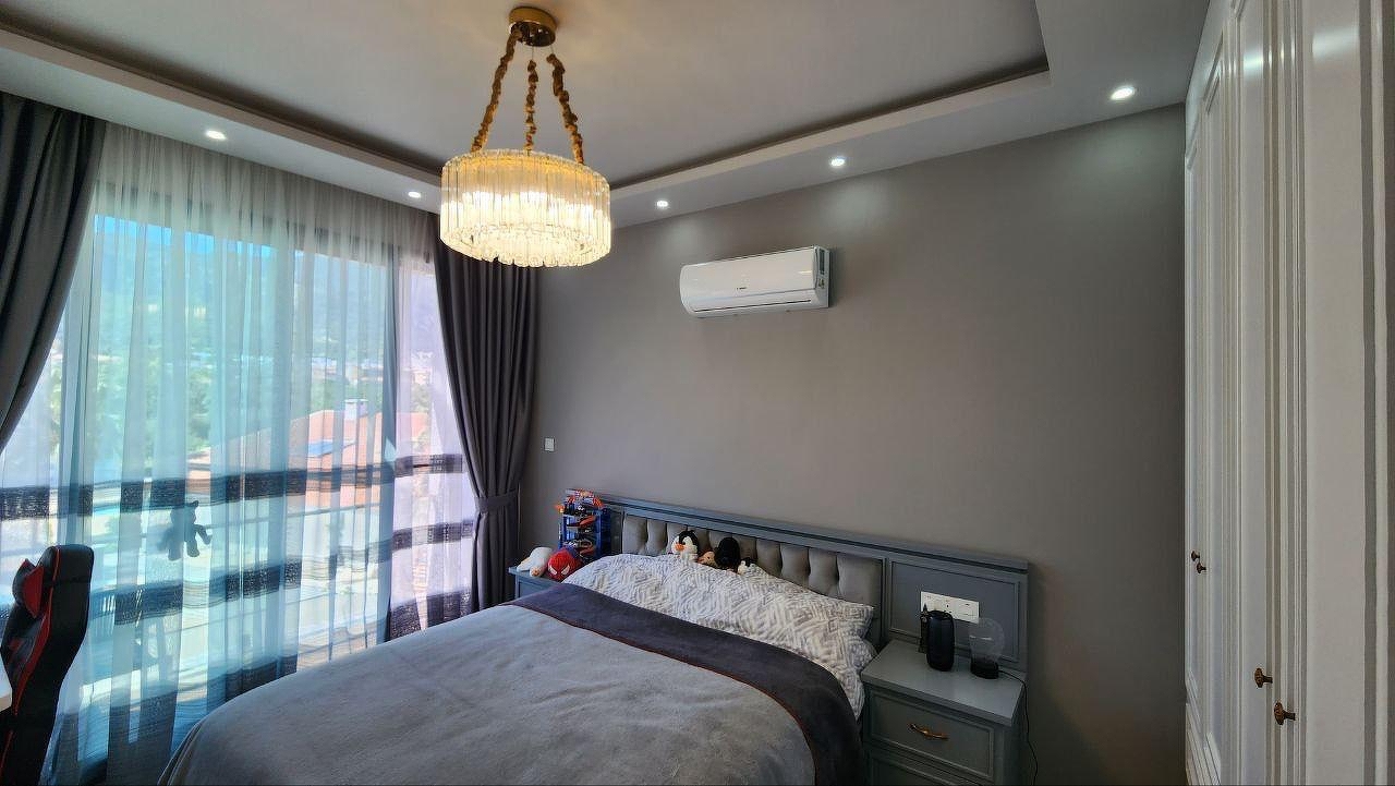 Фото Alsancak, 12