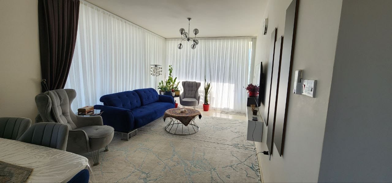 Фото Abelia, 30