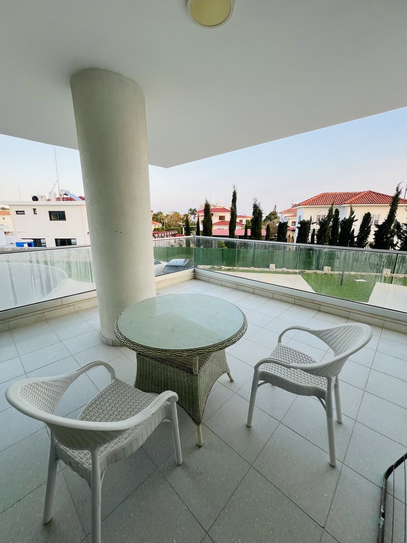 Фото Abelia, 9