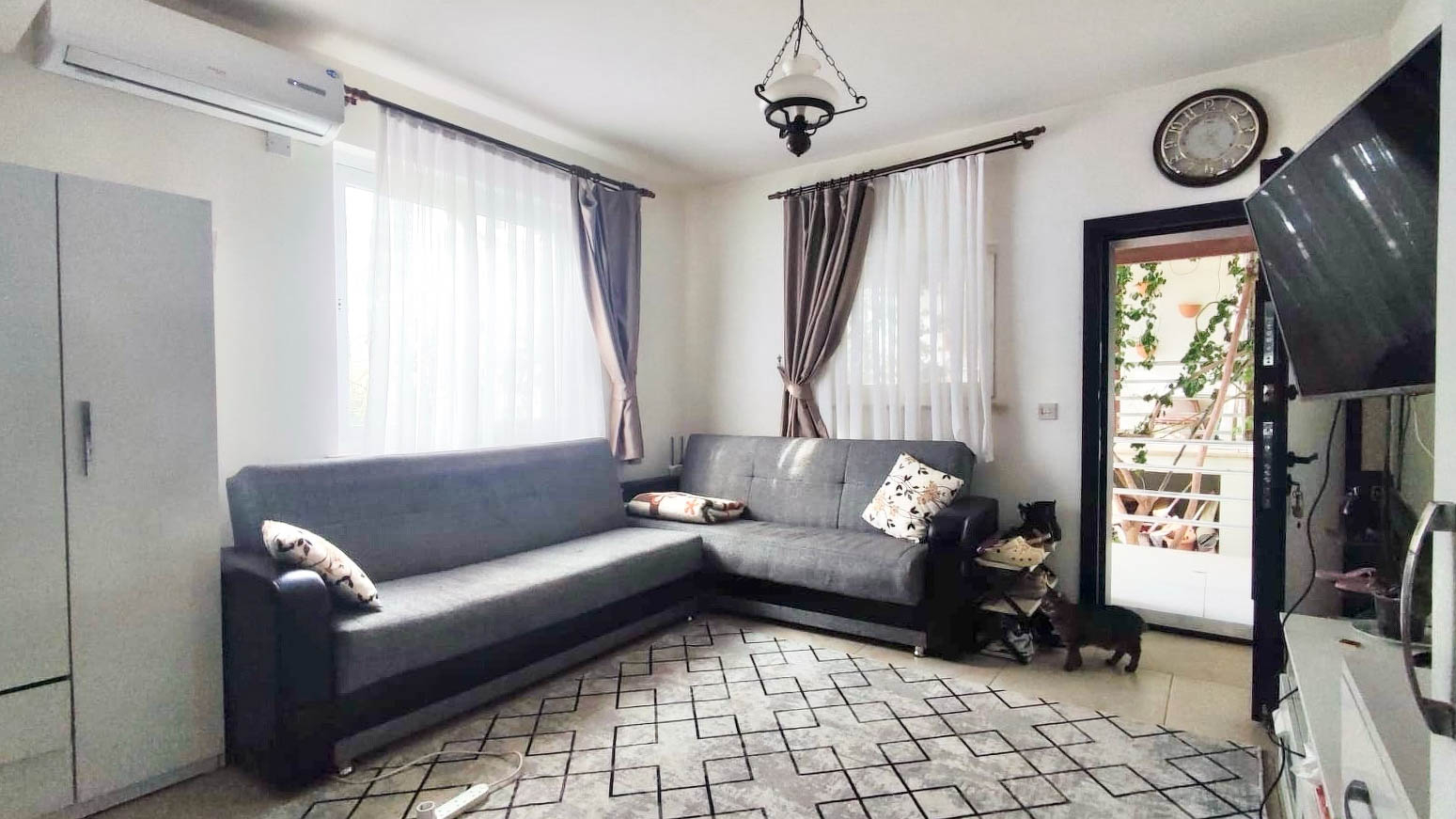 Фото Gunay Bey Caddesi, 5