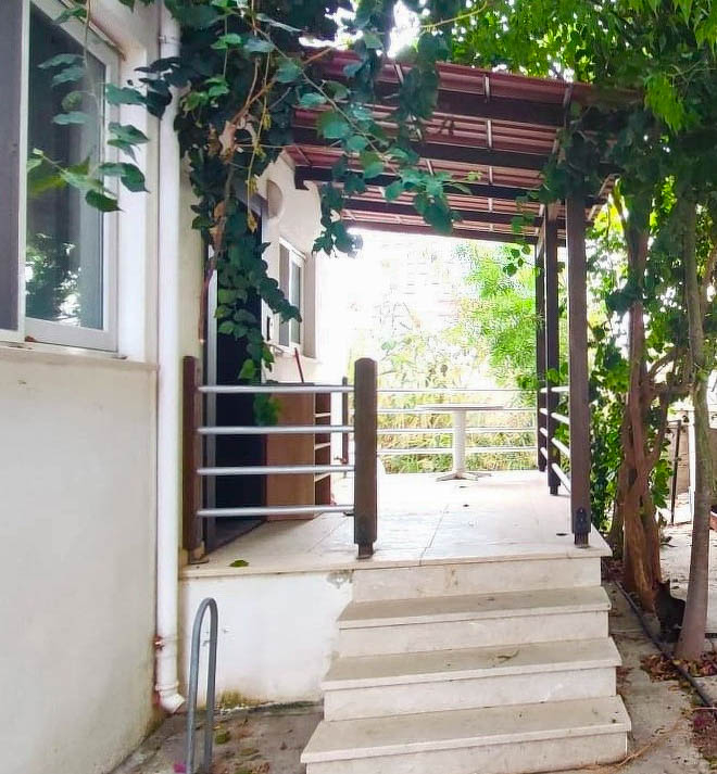 Фото Gunay Bey Caddesi, 2