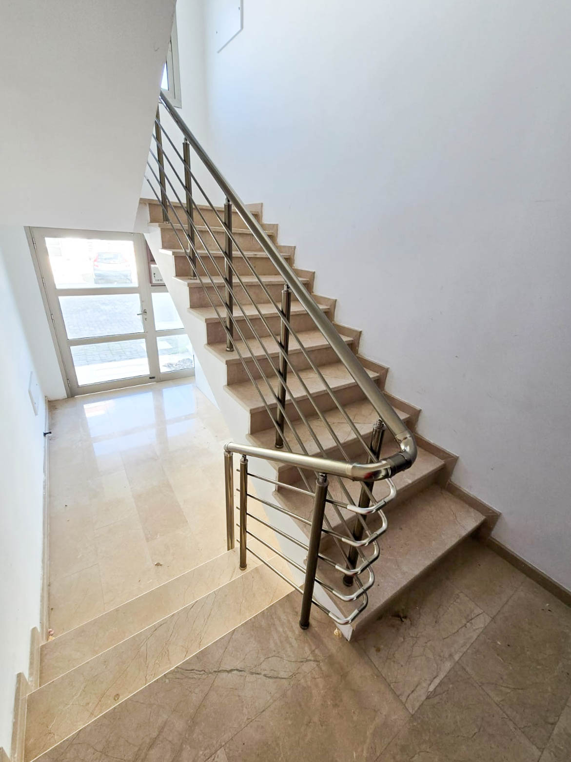 Фото Alsancak, 19
