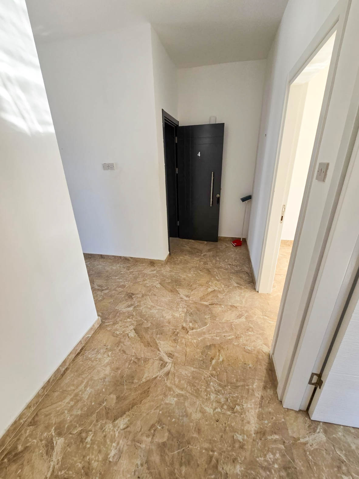 Фото Alsancak, 7